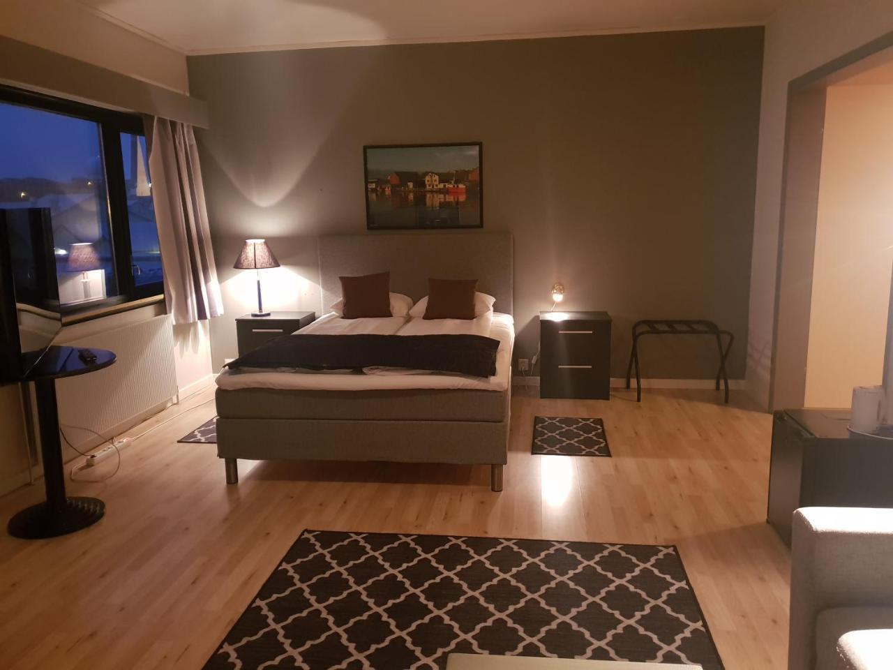 Vardo Hotel Dış mekan fotoğraf
